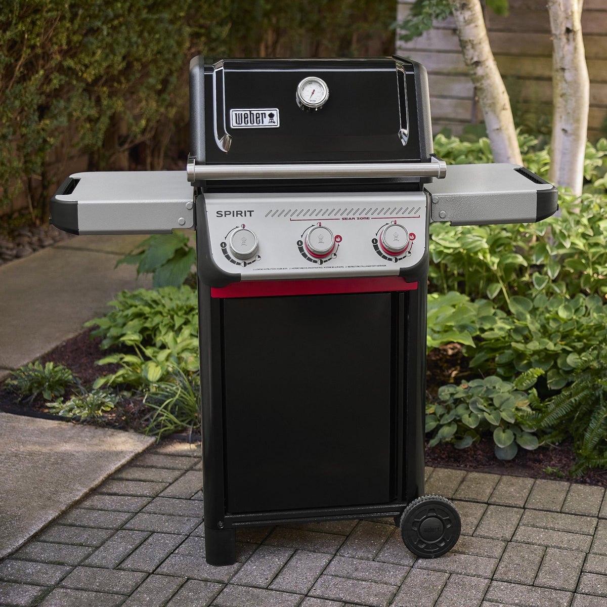 Weber Spirit® E-325 Gas Grill (Natural Gas) product view 3