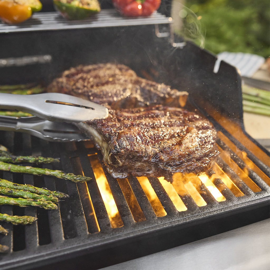 Weber Spirit® E-435 Gas Grill (Natural Gas) product view 4