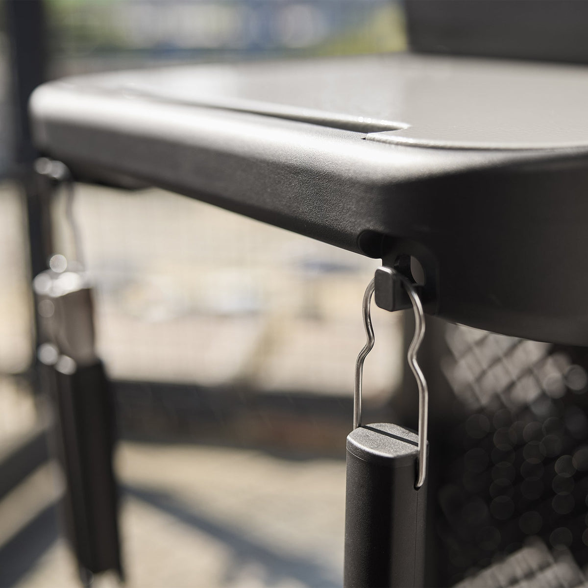 Weber Spirit® E-210 Gas Grill (Liquid Propane) product view 8