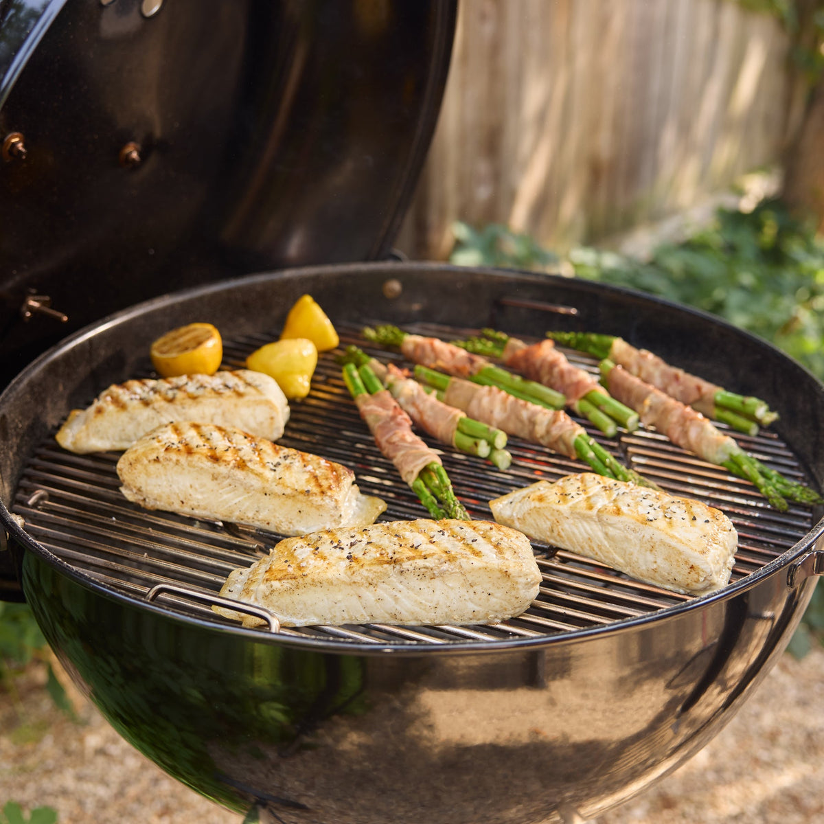 Weber 22” Master-Touch™ Charcoal Grill product view 6
