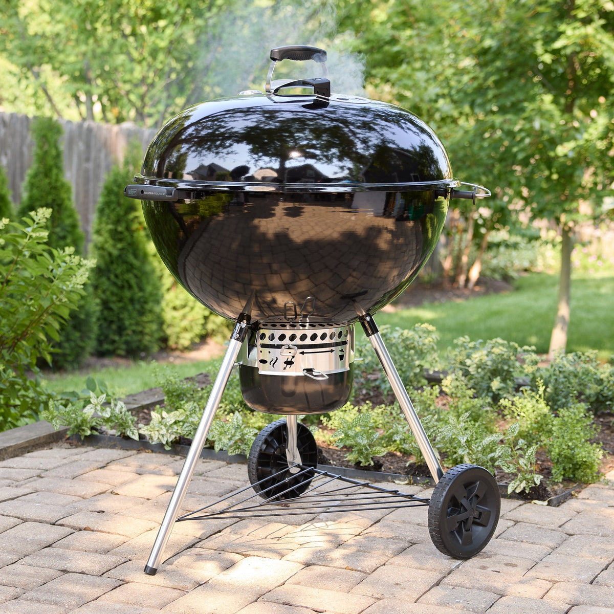 Weber 26” Master-Touch™ Charcoal Grill product view 1