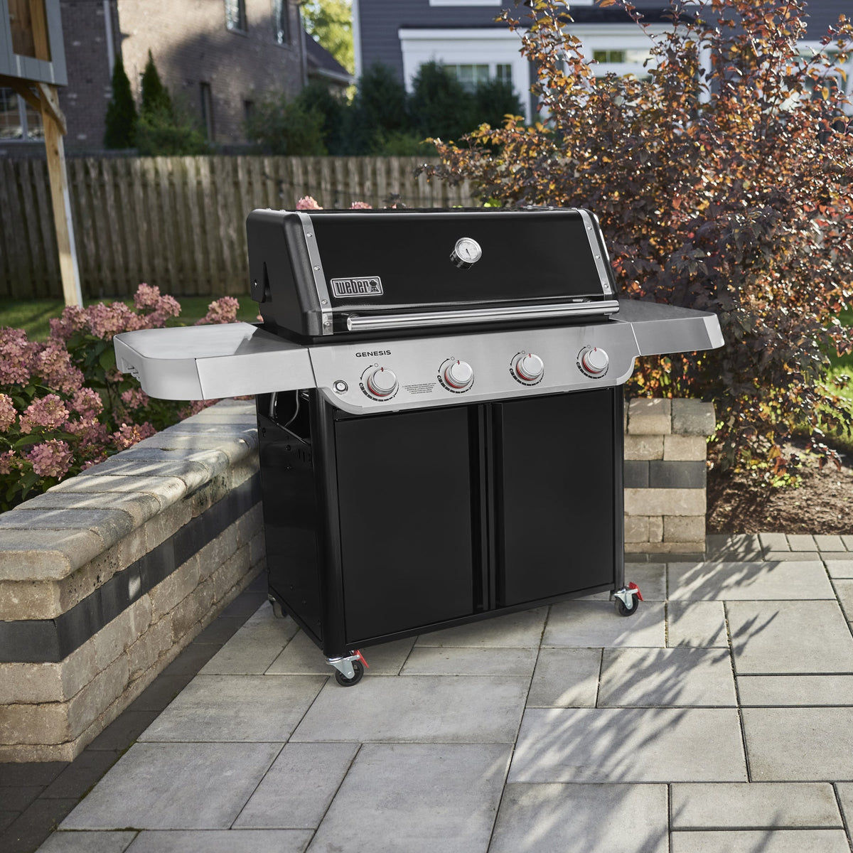 Weber Genesis E-415 Gas Grill (Liquid Propane) product view 5