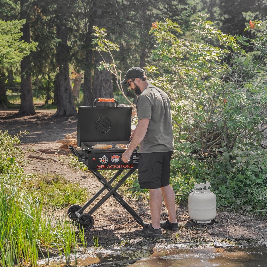 Blackstone On The Go 22" Griddle with Flexfold Legs product view 7