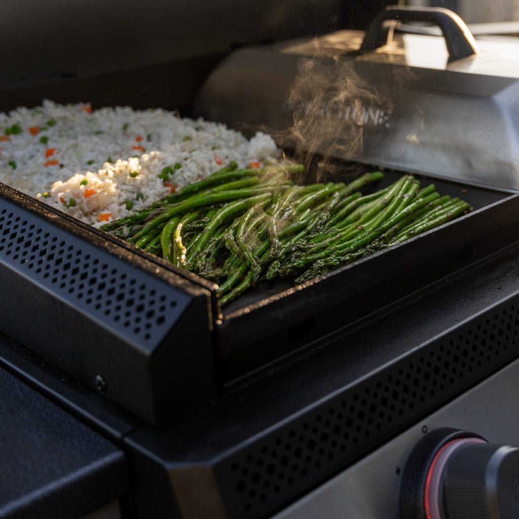 Blackstone 28" Built-in Griddle with Hood (Natural Gas) product view 5