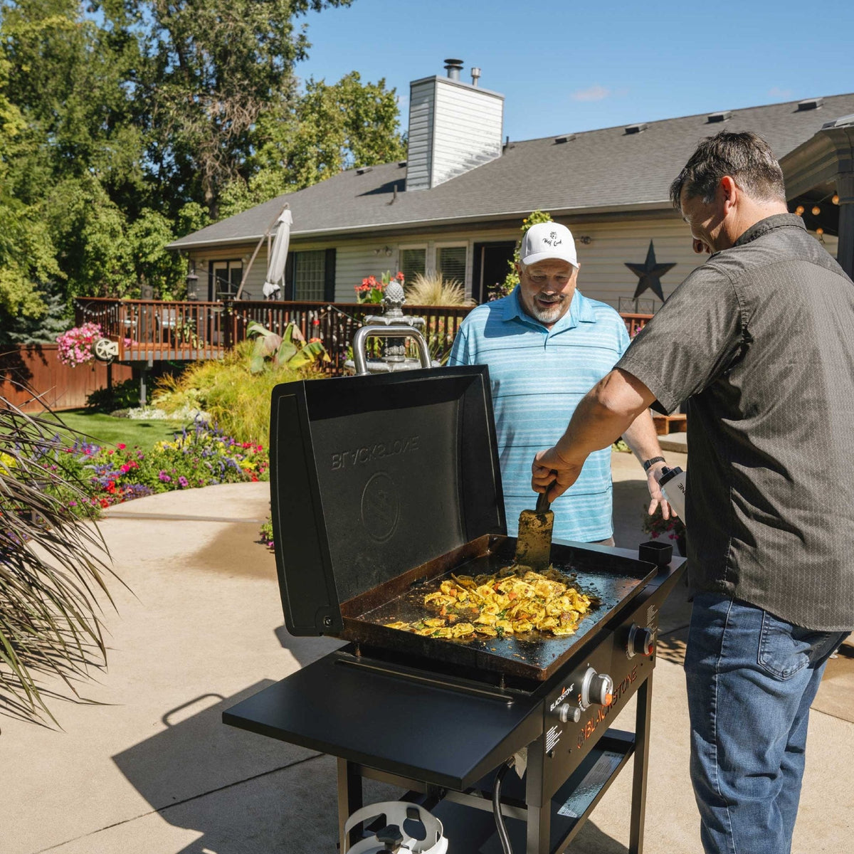 Blackstone 28" Griddle with Hood product view 6
