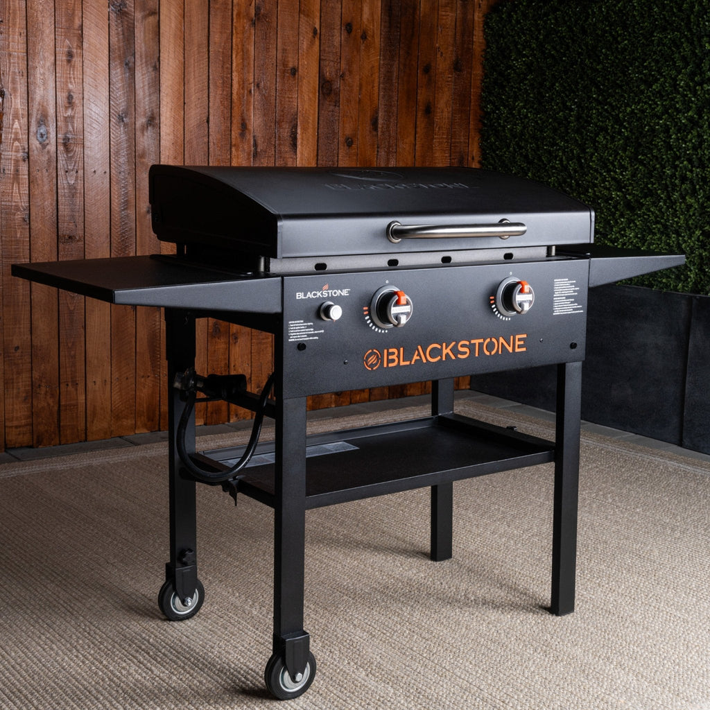 Blackstone 28” Omnivore Griddle with Hood product view 1