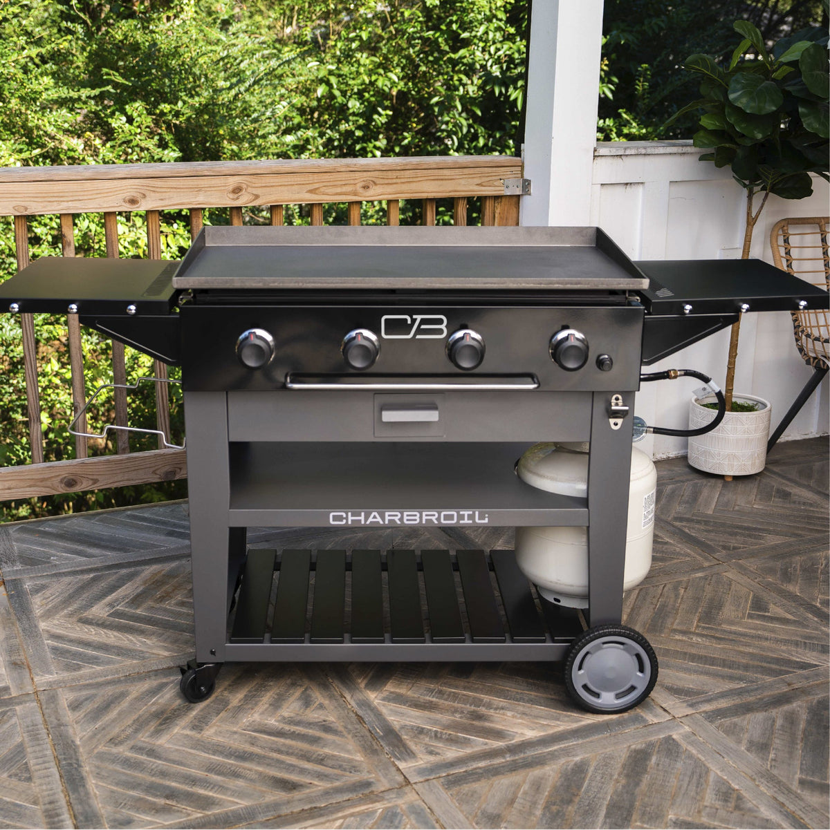 Char-Broil Charbroil® 36" Performance Series™ Propane Gas Griddle with Cart 4 Burner Flat Top Grill, Black 463259124 product view 15
