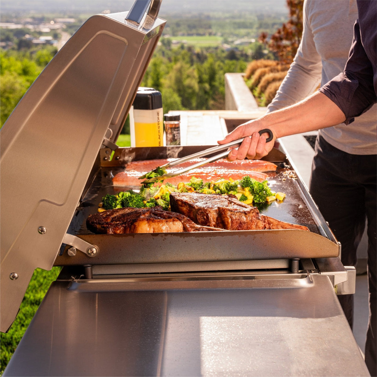 Blackstone 36" Griddle with Cabinet product view 9