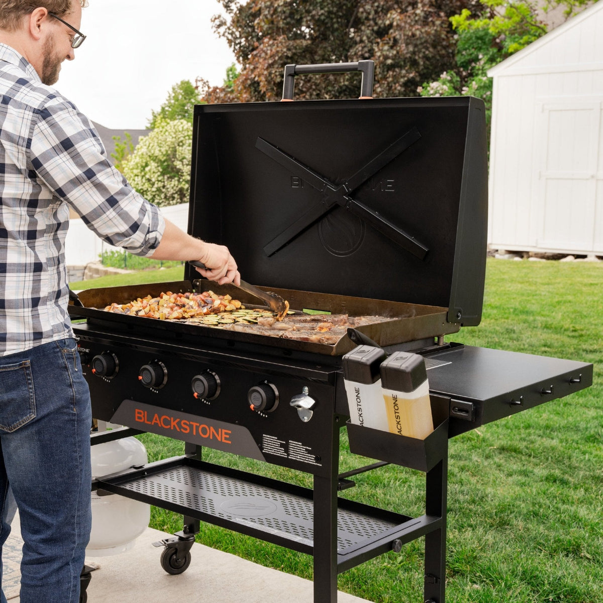 Blackstone 36” Griddle with Hood (Natural Gas) product view 4