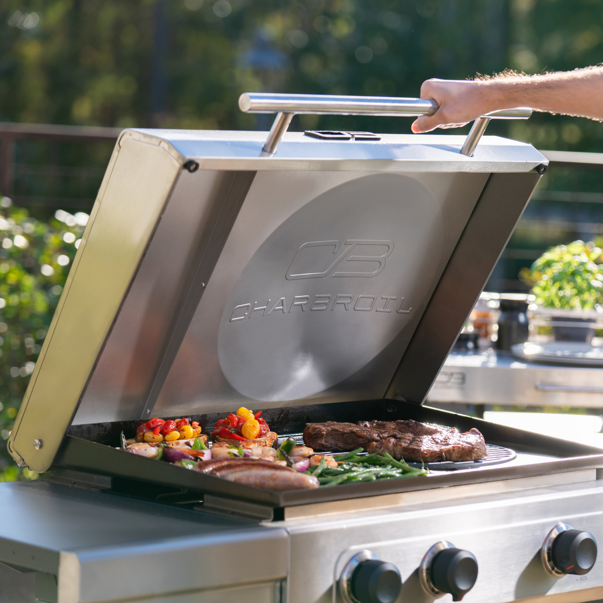 Char-Broil Versa-Tile™ 28" 3-Burner All-in-one Cooking Station product view 11