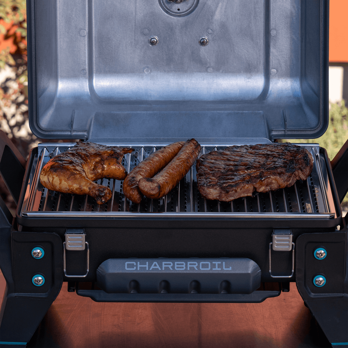 Char-Broil Grill2Go X200 Portable Gas Grill product view 12