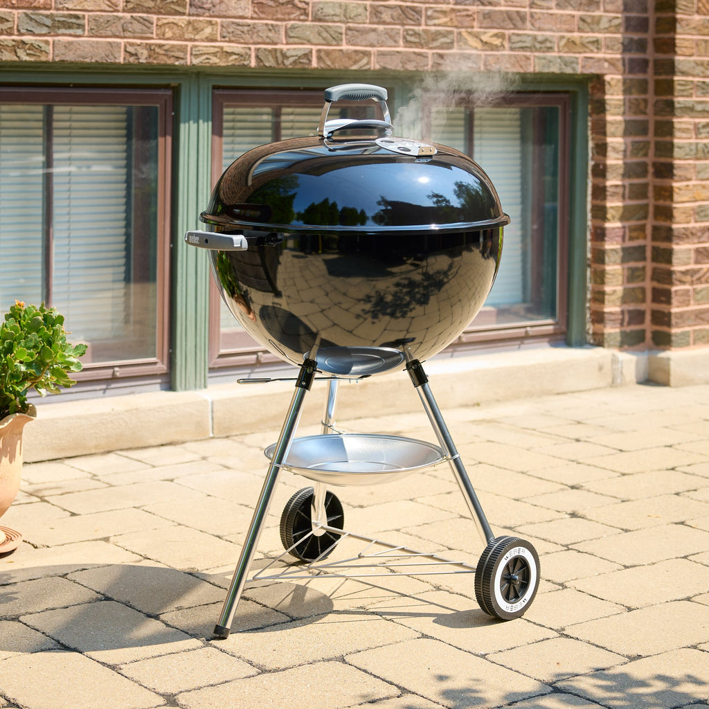 Weber Original Kettle Charcoal Grill 22" product detail view 2