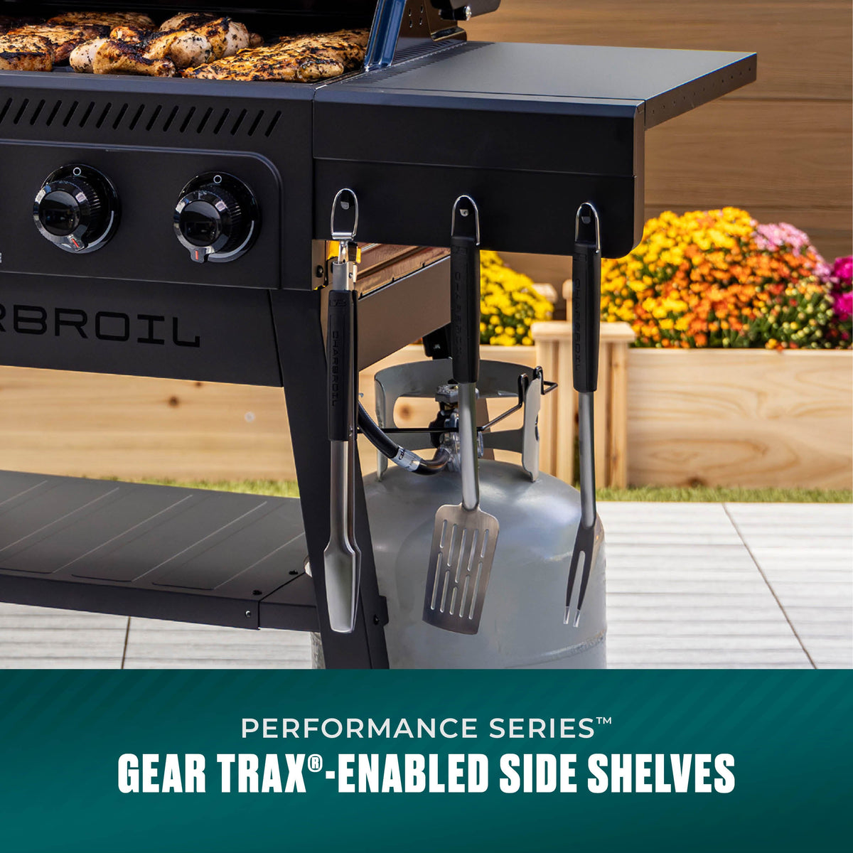 Char-Broil Performance Series™ 4-Burner Gas Grill with FlavorMax™ and Side Burner (Cart, Black/Gray) product view 9