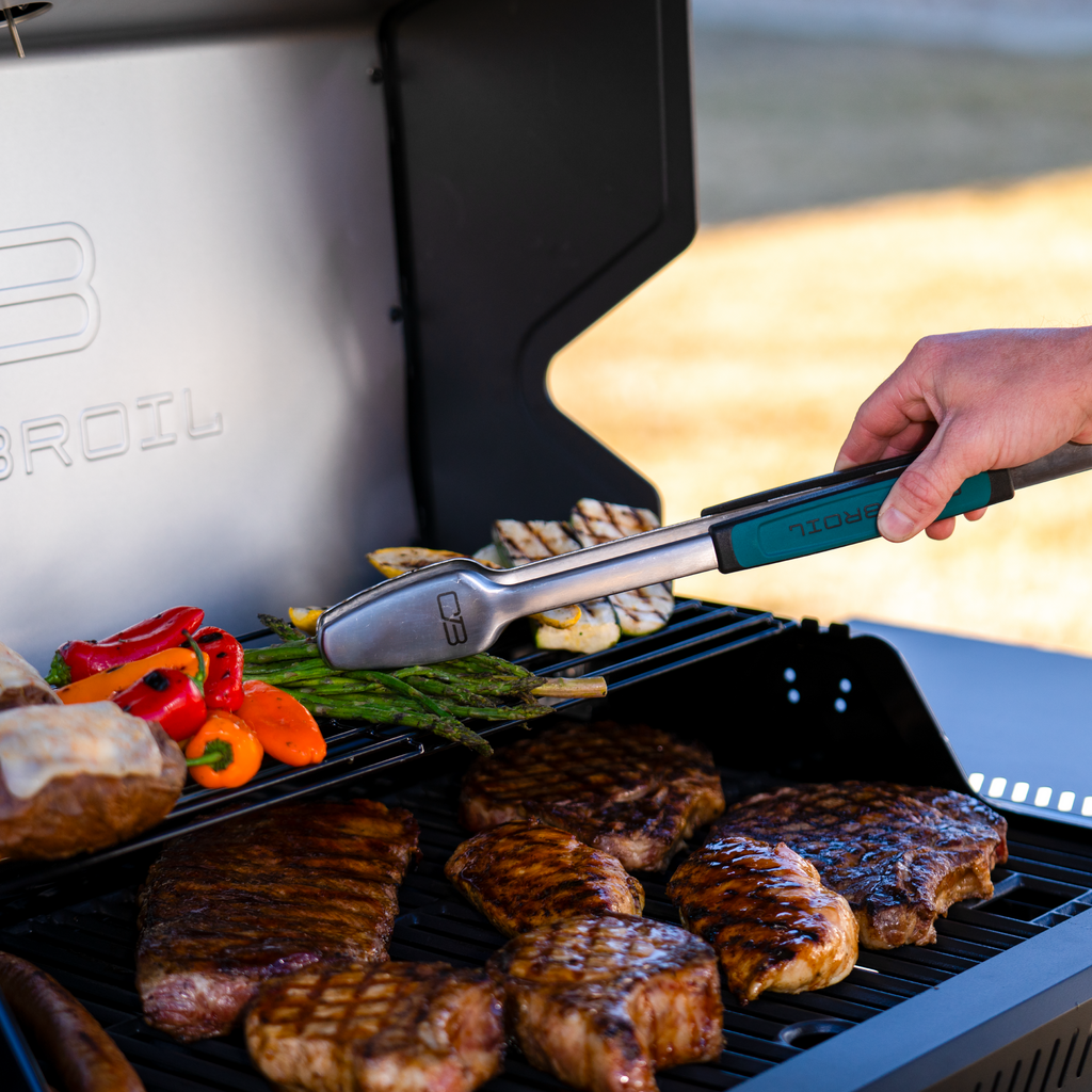 Char-Broil Performance Series™ FlavorMax™ 5 Burner Gas Grill Cabinet with Side Burner Blackout product view 11