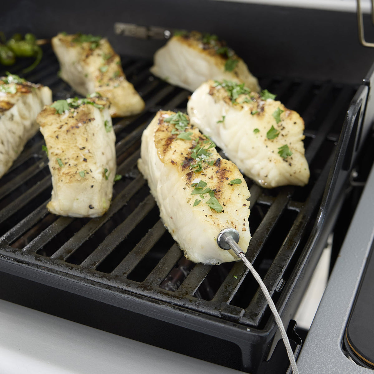Weber Spirit® EX-325 Smart Gas Grill (Liquid Propane) product view 3