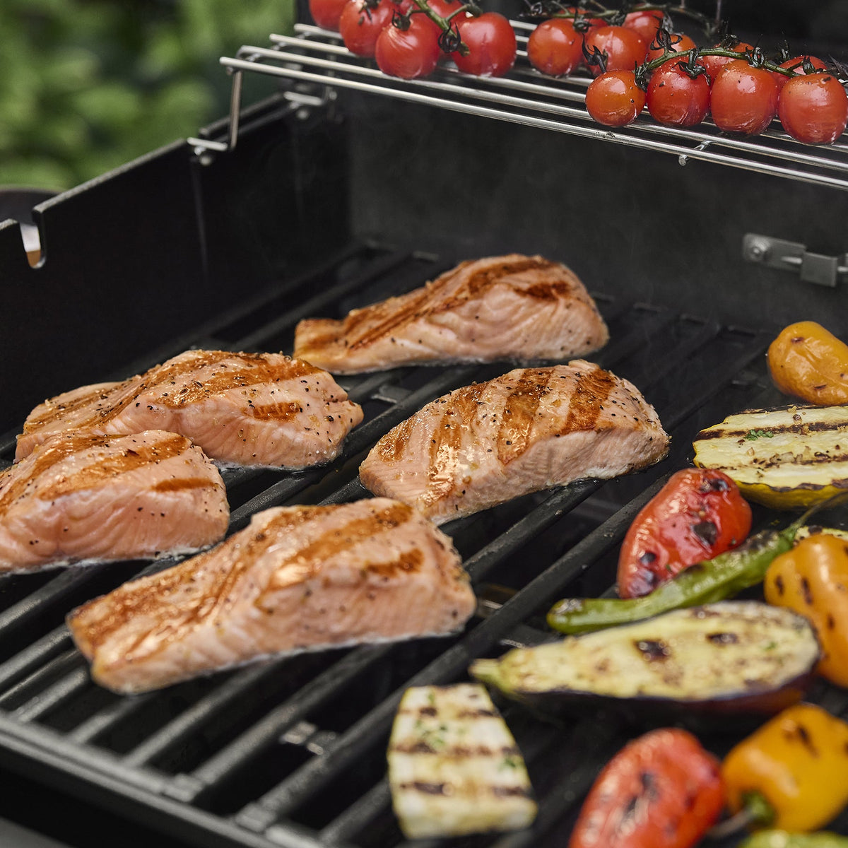 Weber Spirit® E-425C Gas Grill (Liquid Propane) product view 4