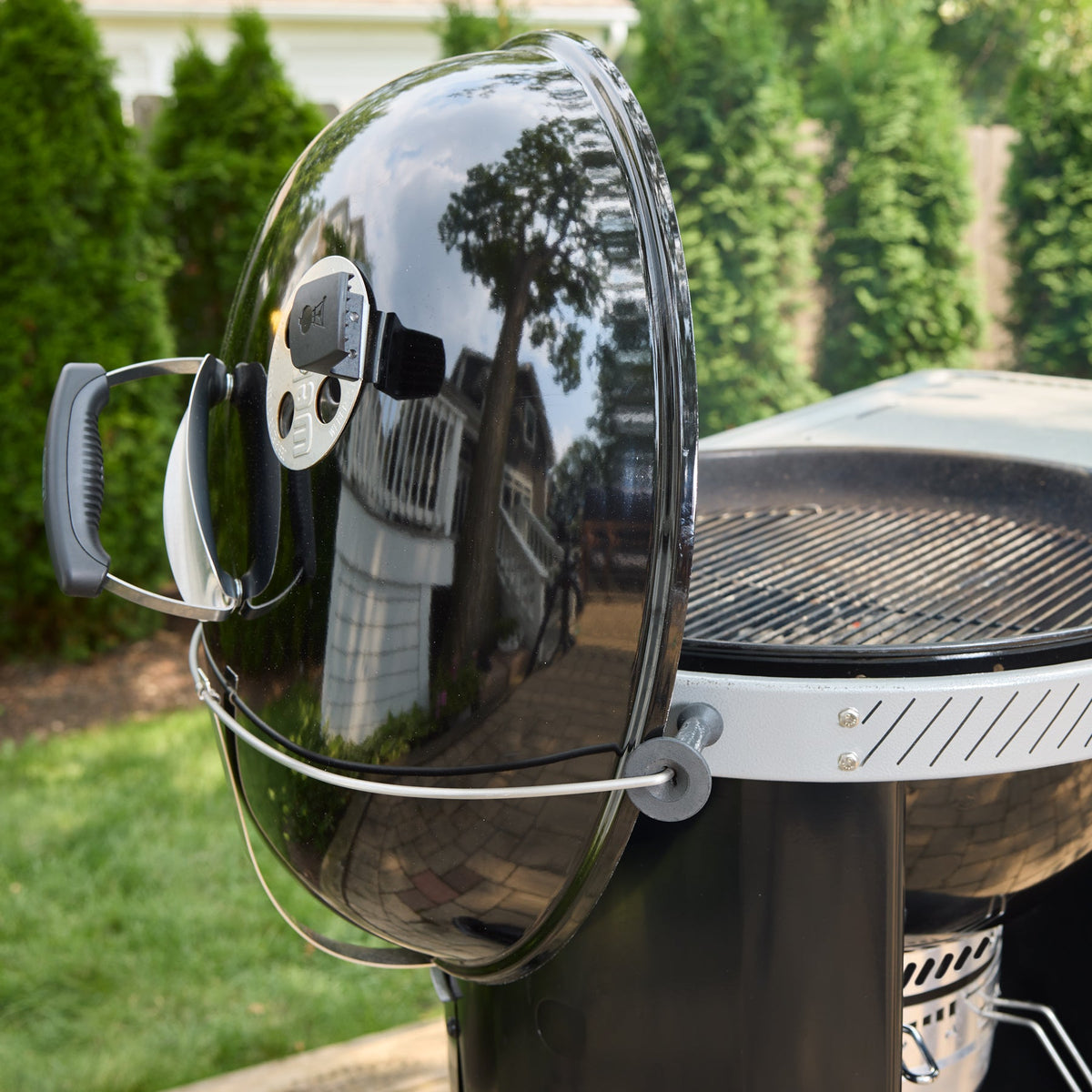 Weber 22” Performer™ Premium Charcoal Grill product view 3