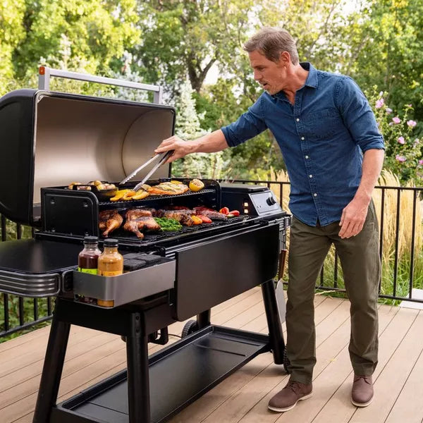 Traeger Ironwood XL Wood Pellet Grill official manufacturer gallery view 3