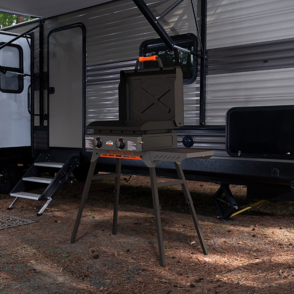Blackstone Adventure Ready 22” Griddle with Hood and Stand product view 1