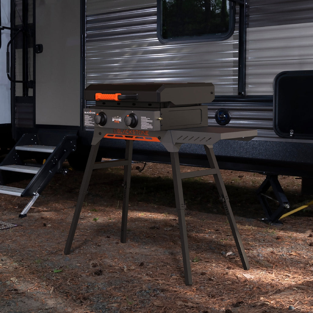 Blackstone Adventure Ready 22” Griddle with Hood and Stand product view 4