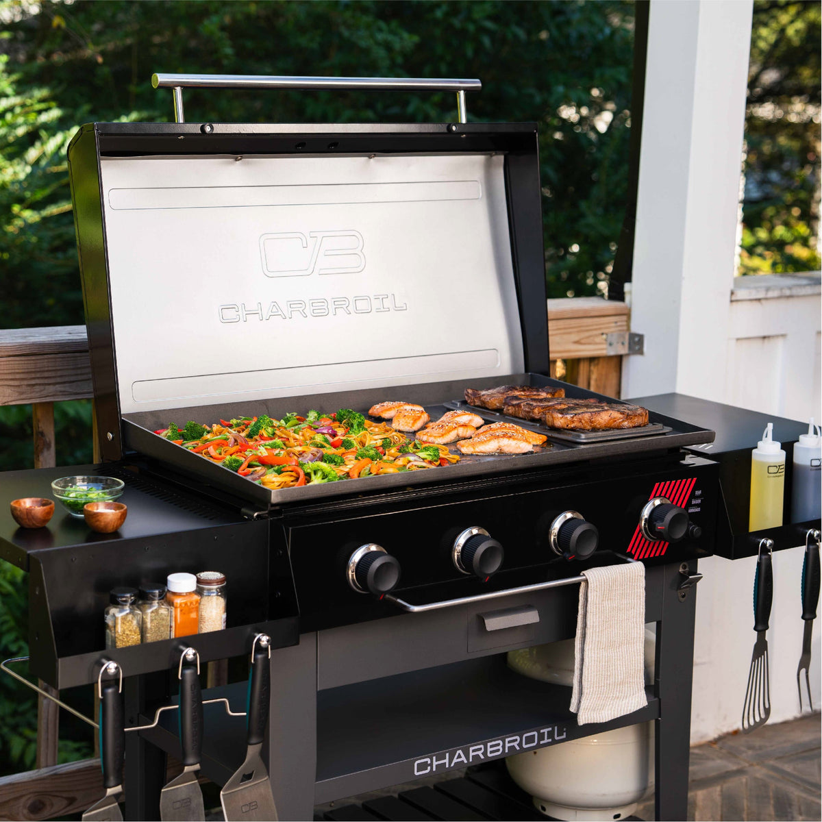 Char-Broil Charbroil® 36" Performance Series™ Deluxe Propane Gas Griddle with Cart 4 Burner Flat Top Grill, Black 463285924 product view 17