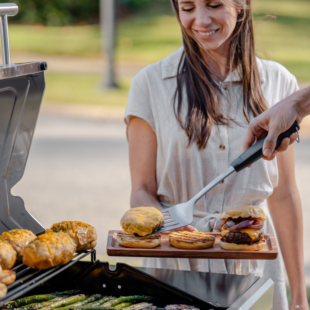 Char-Broil Performance Series™ FlavorMax™ 5 Burner Gas Grill Cabinet with Side Burner Gray product view 9
