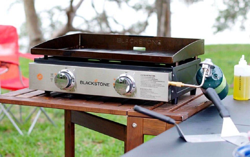 Blackstone model 1666 22-inch tabletop griddle detail view 4
