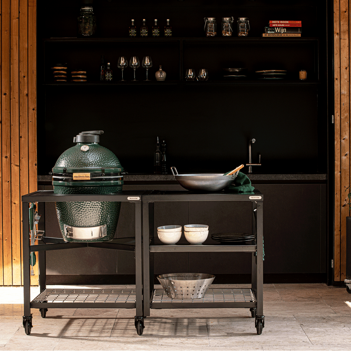 Big Green Egg Medium Big Green Egg product view 3