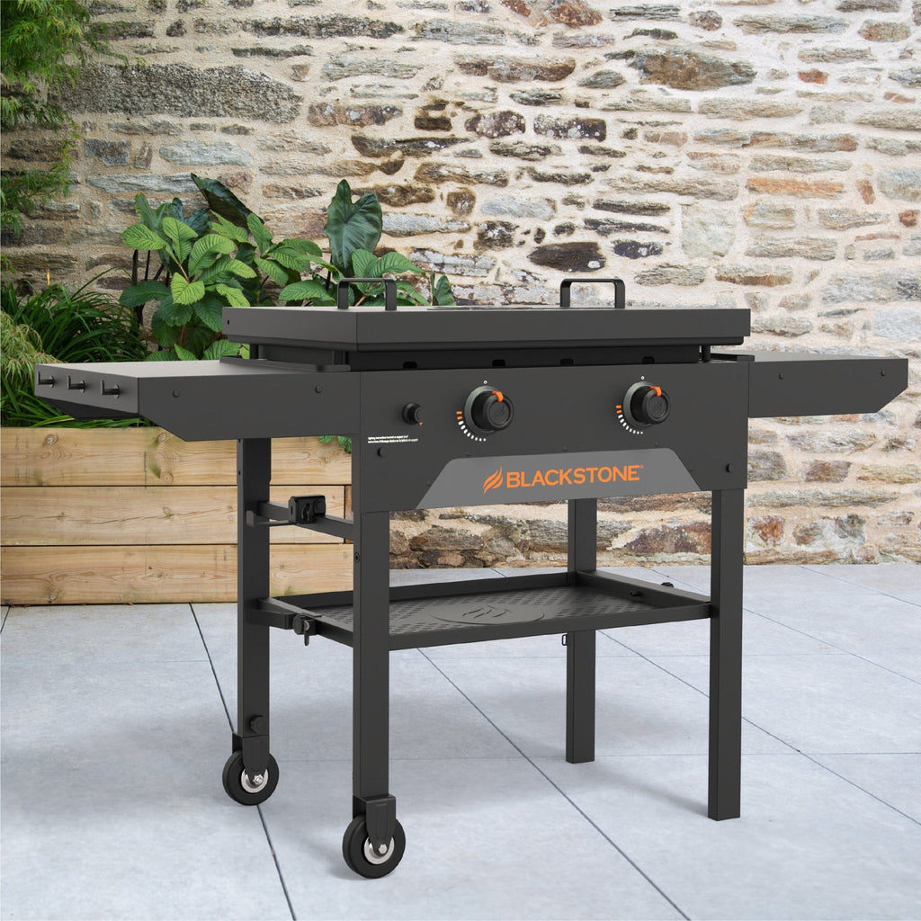 Blackstone Original 28” Griddle with Hard Cover product view 1