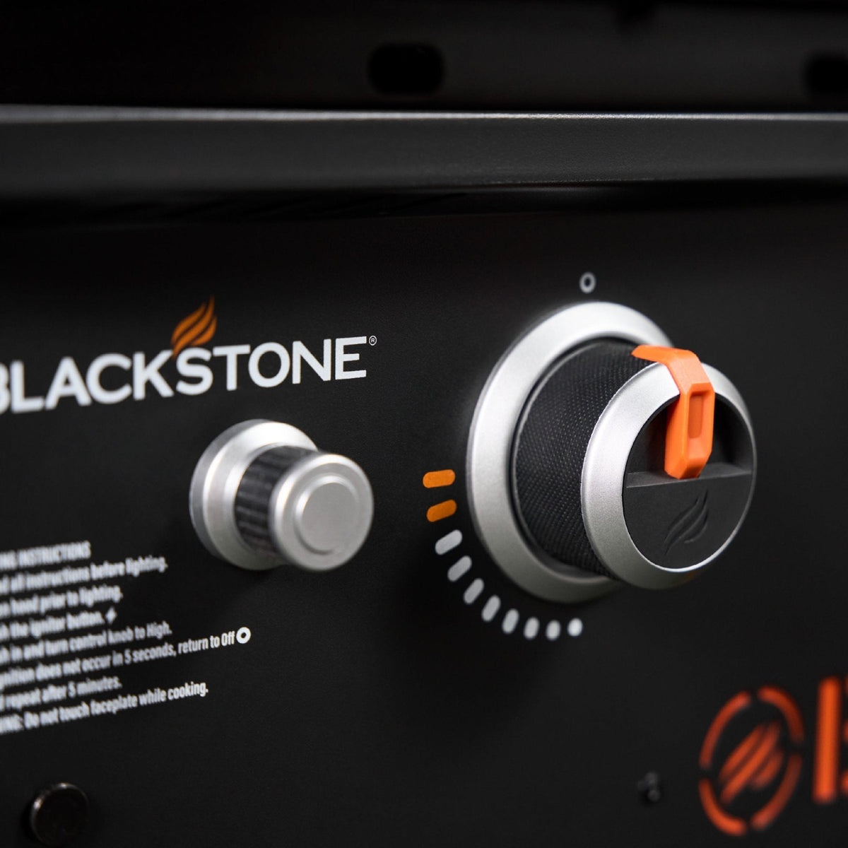 Blackstone Original 36” Griddle with Hood (Natural Gas) product view 8
