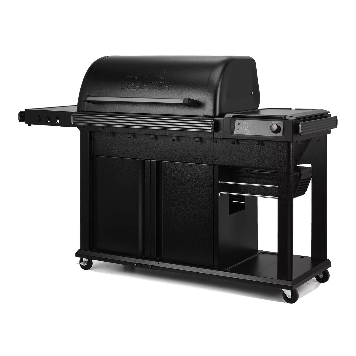 Traeger Woodridge Pro Plus TFC97JLK angle view 5